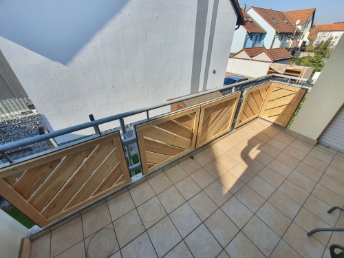 Balkonverkleidung Bretter