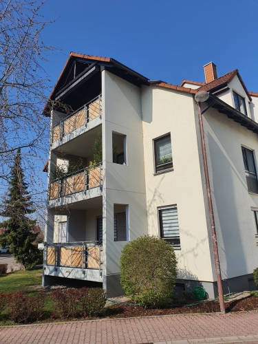 Balkonverkleidung aus Holz