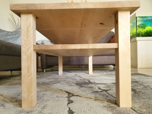 Wohnzimmertisch aus Birkenholz