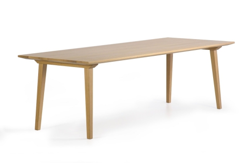 Großer Esstisch aus Eiche